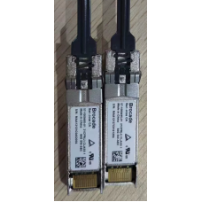 Трансивер оптический BROCADE 64G SWL SFP+ 57-1000495-01